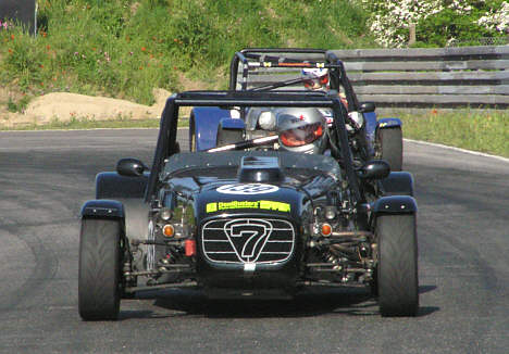 Uden forudgående testdage, og uden de store forberedelser kunne Henrik Bollerslev køre to 4. pladser hjem ved Special Saloon Festivalen. (Foto: Motorsporten.dk)